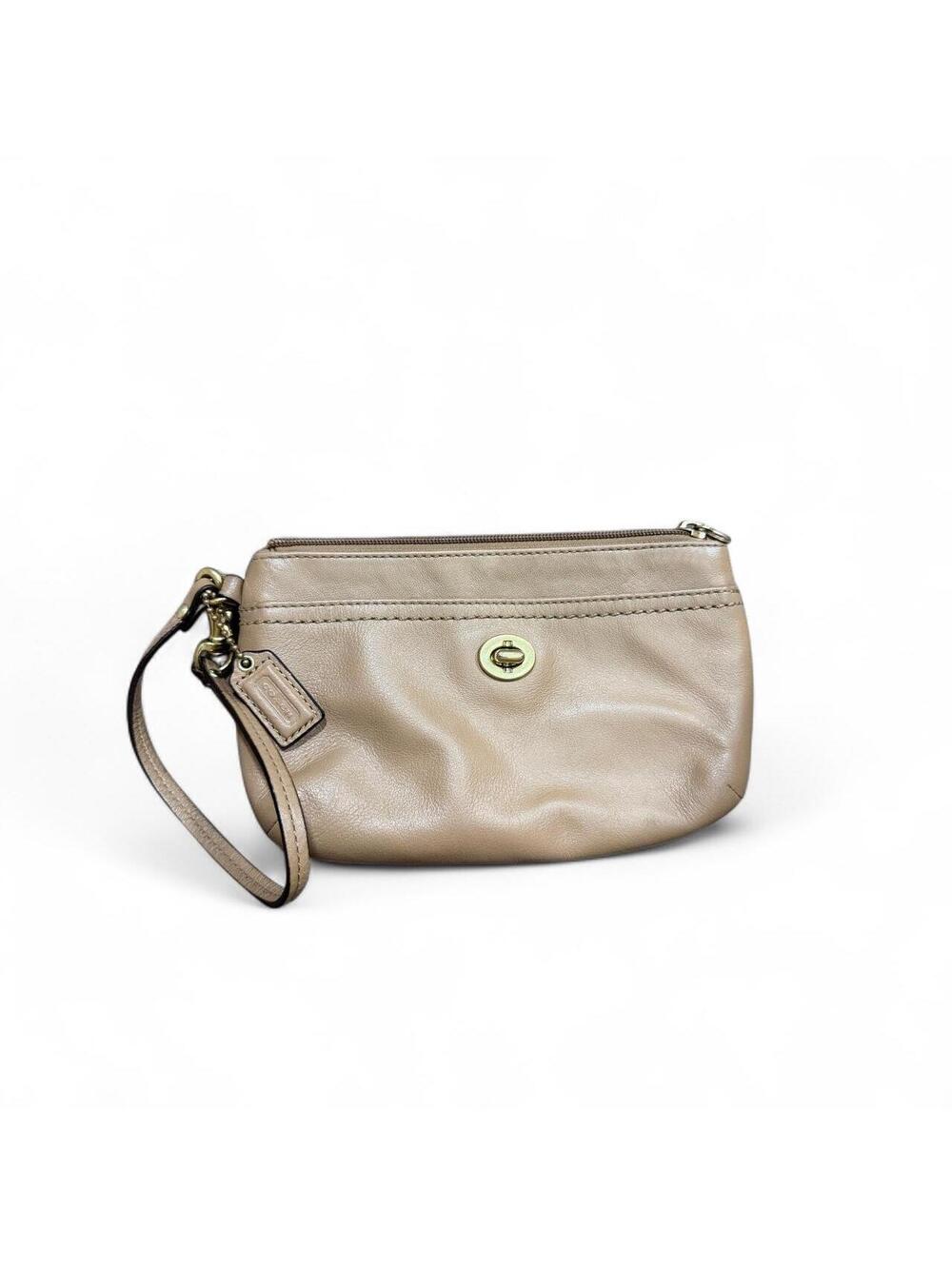 Coach Women's Brown Wallet-purs